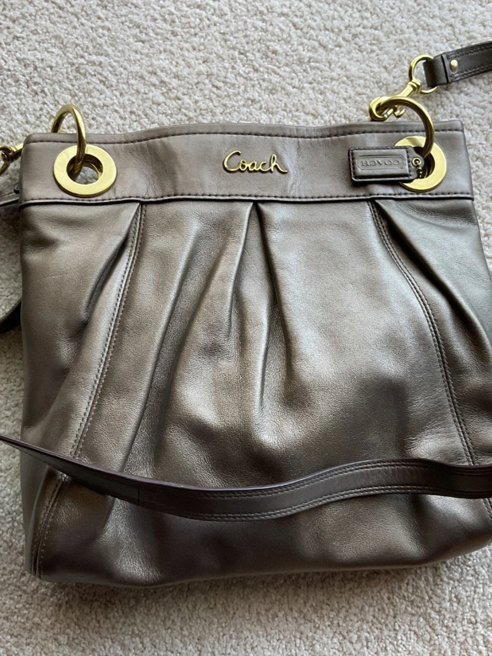 Coach Ashley Hippie Crossbody / Convertible Shoulder Bag.